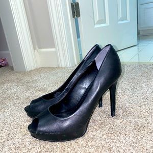 Guess heels
